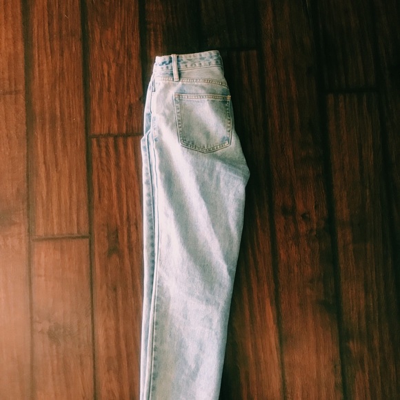 Jeans - Picture 2 of 2